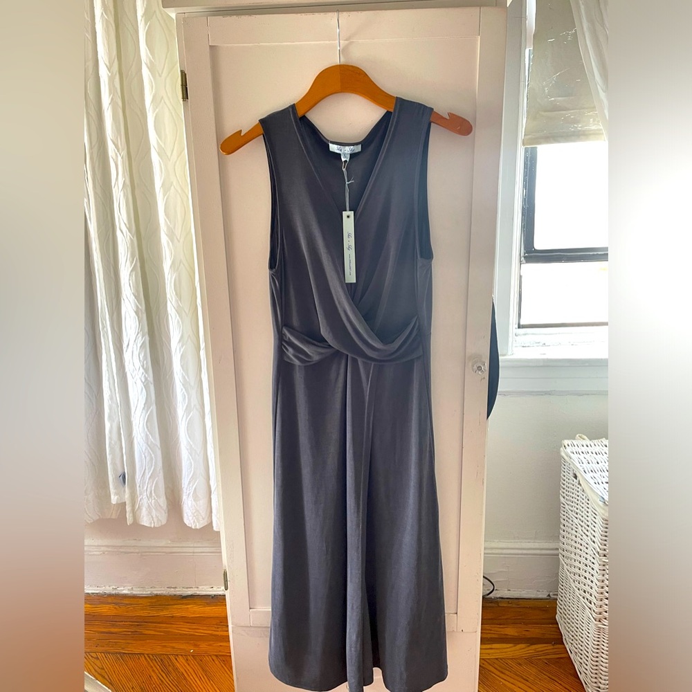 She+Sky Sleeveless Cross Front Dress in Charcoal